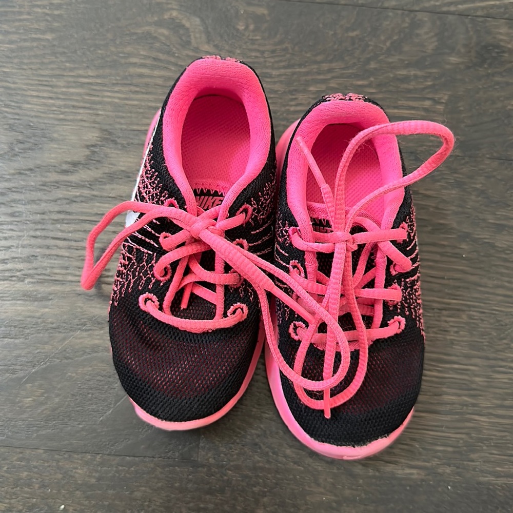 Nike Toddler Gym Shoes - Size 6